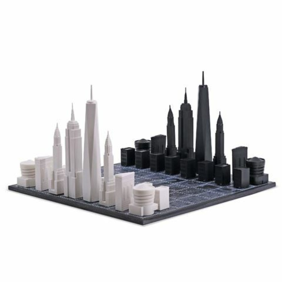 Hobbies & Gadgets * | Skyline Chess Acrylic New York Edition W/ N/Y Map Board