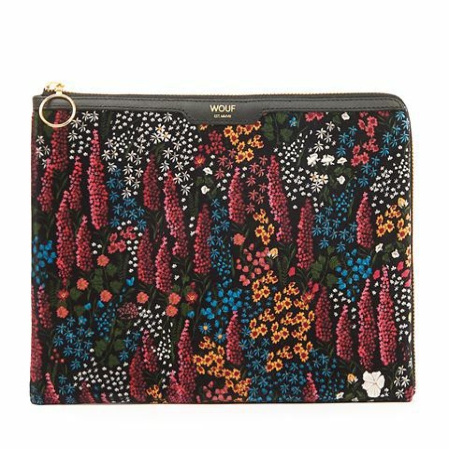 Ipad & Iphone Accessories * | Wouf Leila Ipad Sleeve